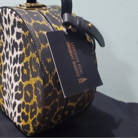London Fog x Jeremy Scott Leopard Leather Crossbody Bag * limited edition* - Picture 4 of 10